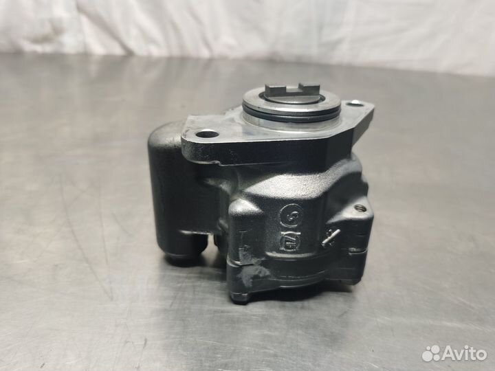 Насос гидроусилителя Mercedes Benz Axor