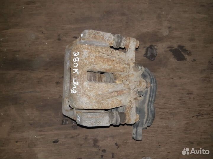 Land Rover Range Rover Evoque суппорт задний