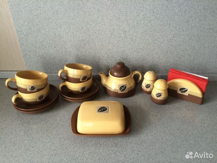 Сервиз из керамики