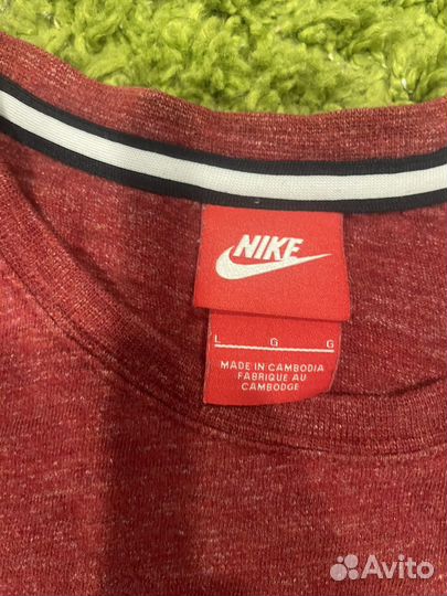 Футболка Nike