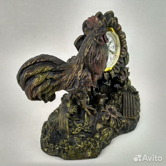 Часы-будильник 