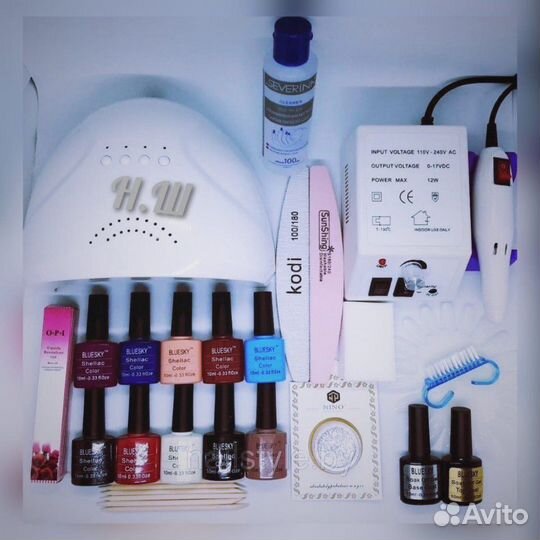 Для наращивания ногтей набор с гель лаками и аппар