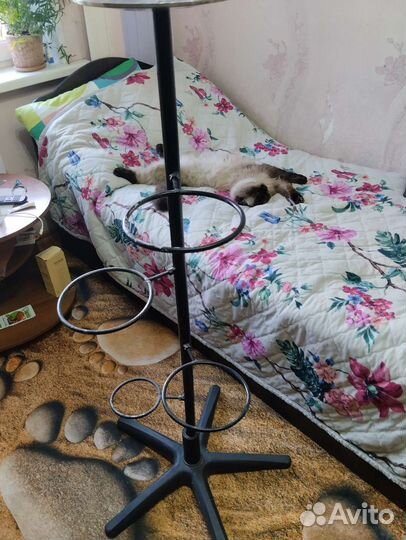 Стойка под цветы