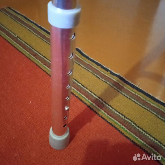 Ходунки для взрослых с колесами