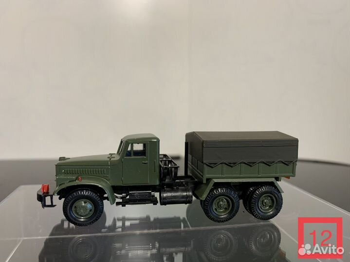 Модель грузовика краз