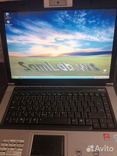 Ноутбук asus