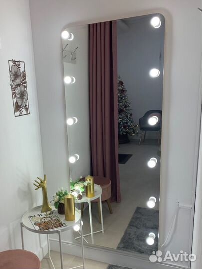 Гримерное зеркало