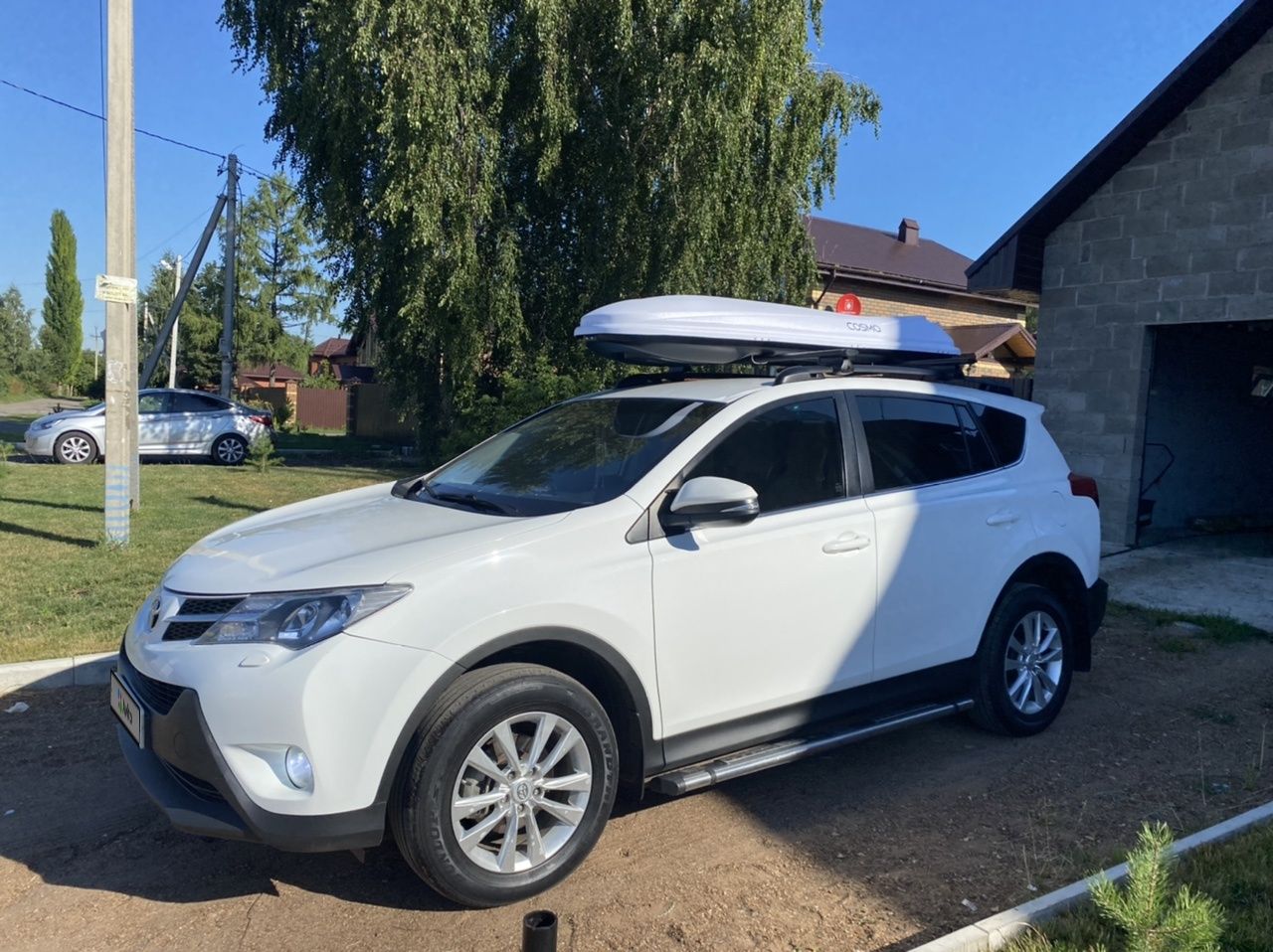 Toyota RAV4: фото владельца