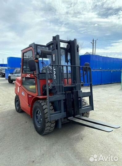 Вилочный погрузчик JAC CPCD50, 2023