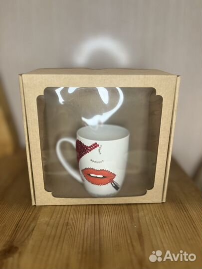 Кружка со стразами