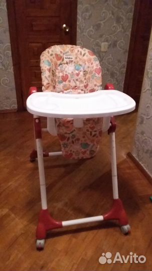 Детский стульчик для кормления