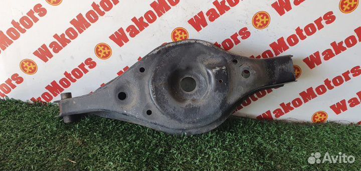 Рычаг подвески нижний задний правый Nissan Murano