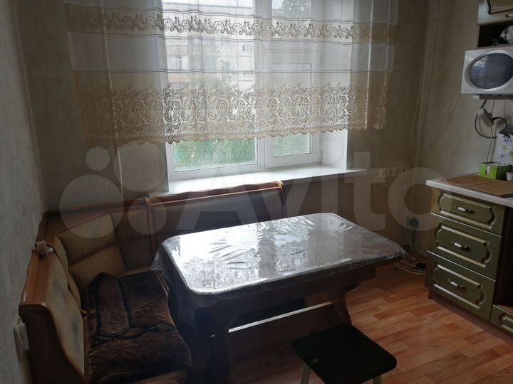 2-к. квартира, 52 м², 3/5 эт.