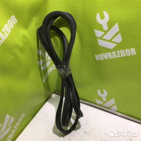 Уплотнитель Форд Торнео Коннект