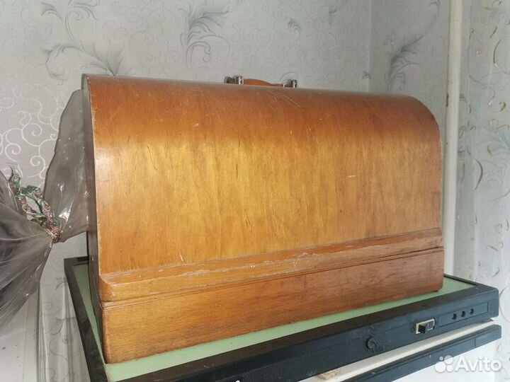 Швейная машинка польская