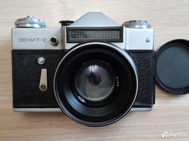 Фотоаппарат Zenit-E б/у