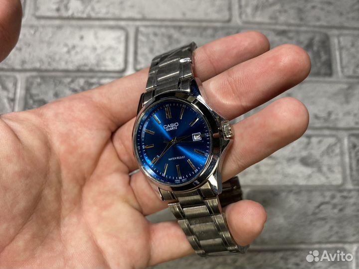 Часы Casio Classic