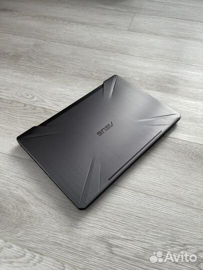 Игровой Ноутбук Asus i5 (8th) nvidia GTX 1050 12gb