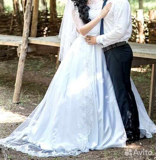 Свадебное платье