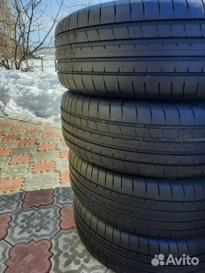 Goodyear Eagle F1 Asymmetric 3 SUV 235/65 R17