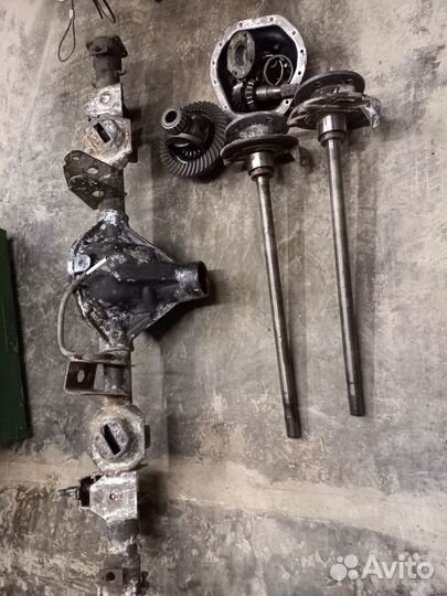 Задний мост на Ssang Yong 3.81