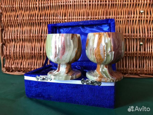 Рюмки из оникса новые в подарочной упаковке