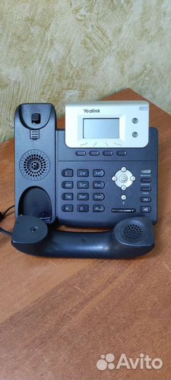 IP телефон Yealink SIP-T21P E2
