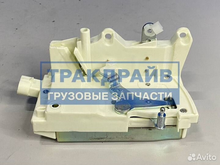 Замок двери Iveco Stralis левый