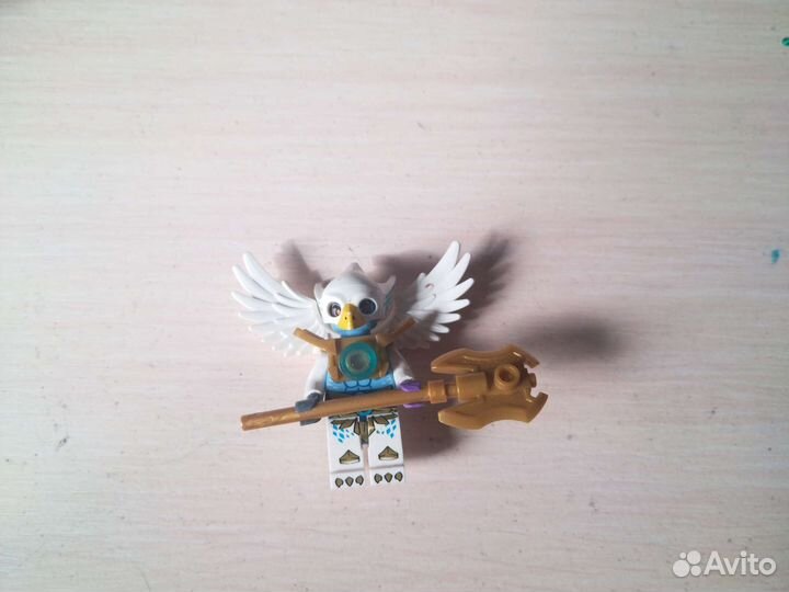 Мини фигурка лего чина