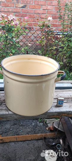 Кастрюля эмалированная СССР 15 л