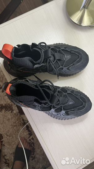 Кроссовки 41 разм (26,5 см)