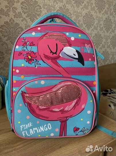 Рюкзак в школу для девочки