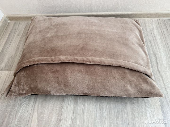 Домик лежанка для кошки и собаки