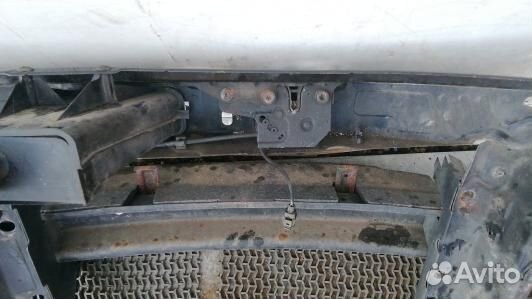 Передняя панель крепления облицовки (телевизор) sk