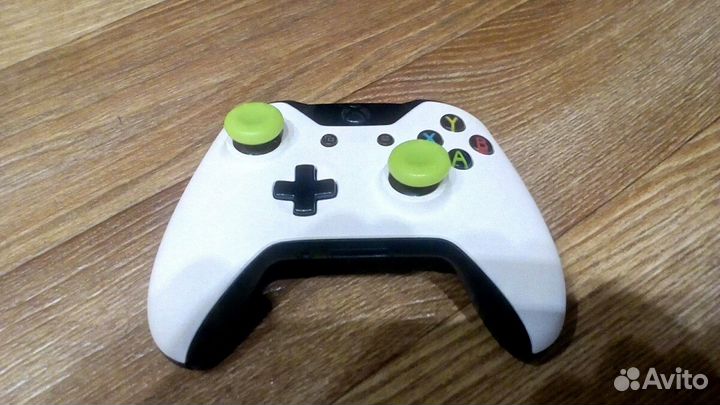 Xbox ONE. Накладки на стики, силикон