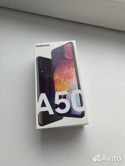 Samsung Galaxy A50, 4/64 ГБ
