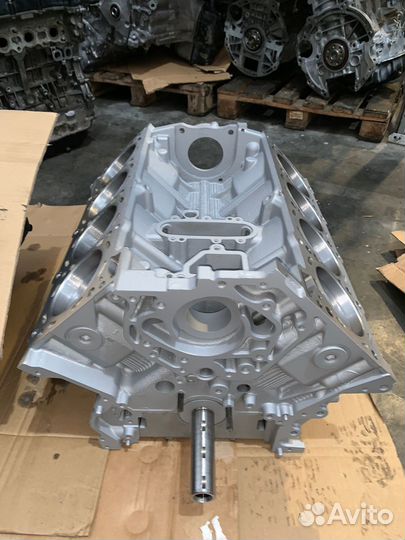 Блок VK56VD Ниссан Патрол 5.6 бу Nissan Infiniti