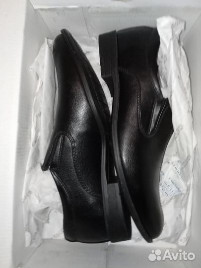 Туфли мужские 41. новые