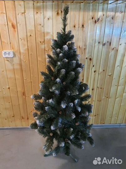 Елка искусственная