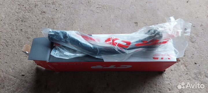 Наконечник рулевой тяги левый