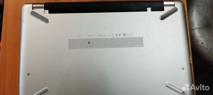 Ноутбук hp compaq в хорошем состоянии