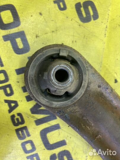 Передний правый рычаг Geely GC6