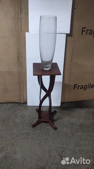 Подставка под вазу