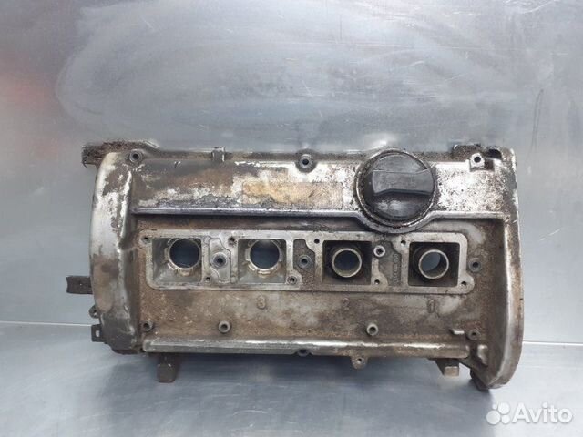 Крышка головки блока (клапанная) Audi A4 B5