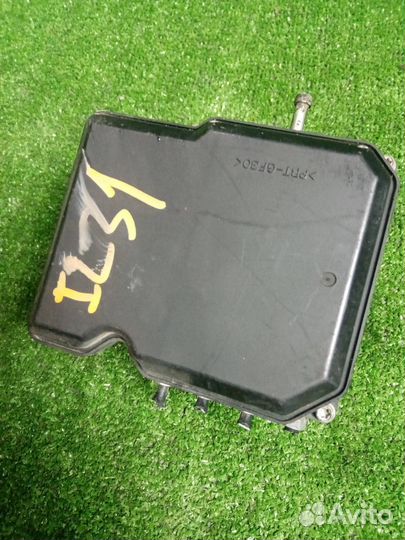 Блок ABS Nissan X-Trail DNT31 M9R