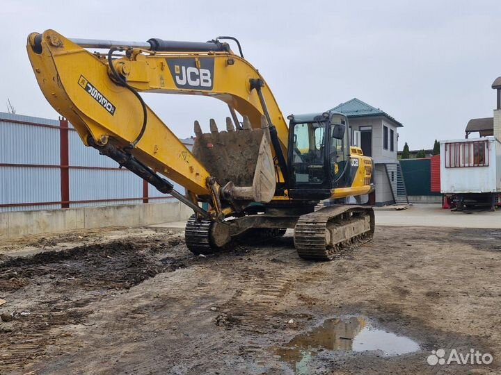 Гусеничный экскаватор JCB JS 330LC, 2012