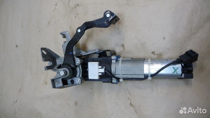 Привод багажника Ауди А8 Д4