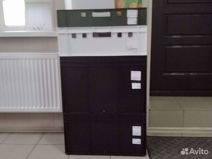 Пластиковые ящики