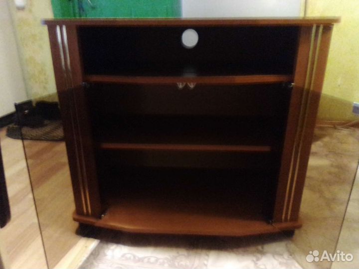 Тумба под телевизор бу