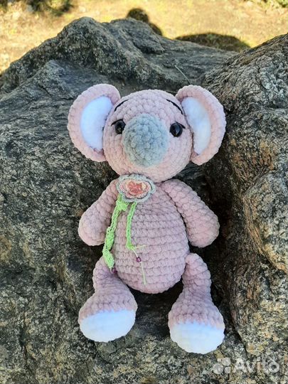 Игрушка вязанная Коала